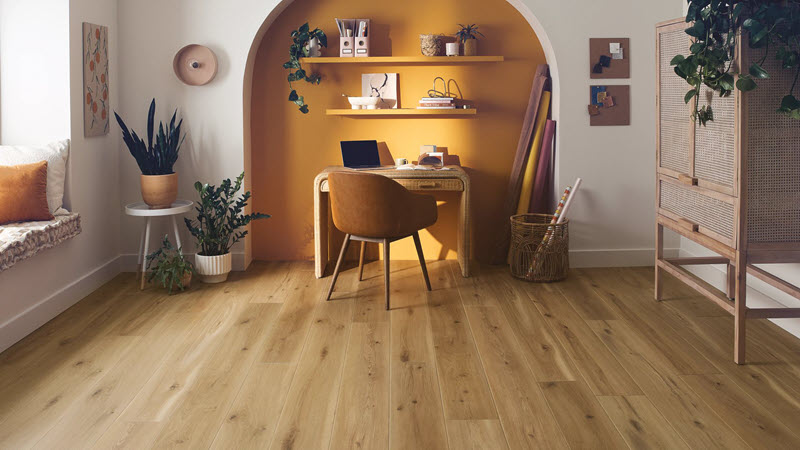Beautiful wood look floors in luxury vinyl planks